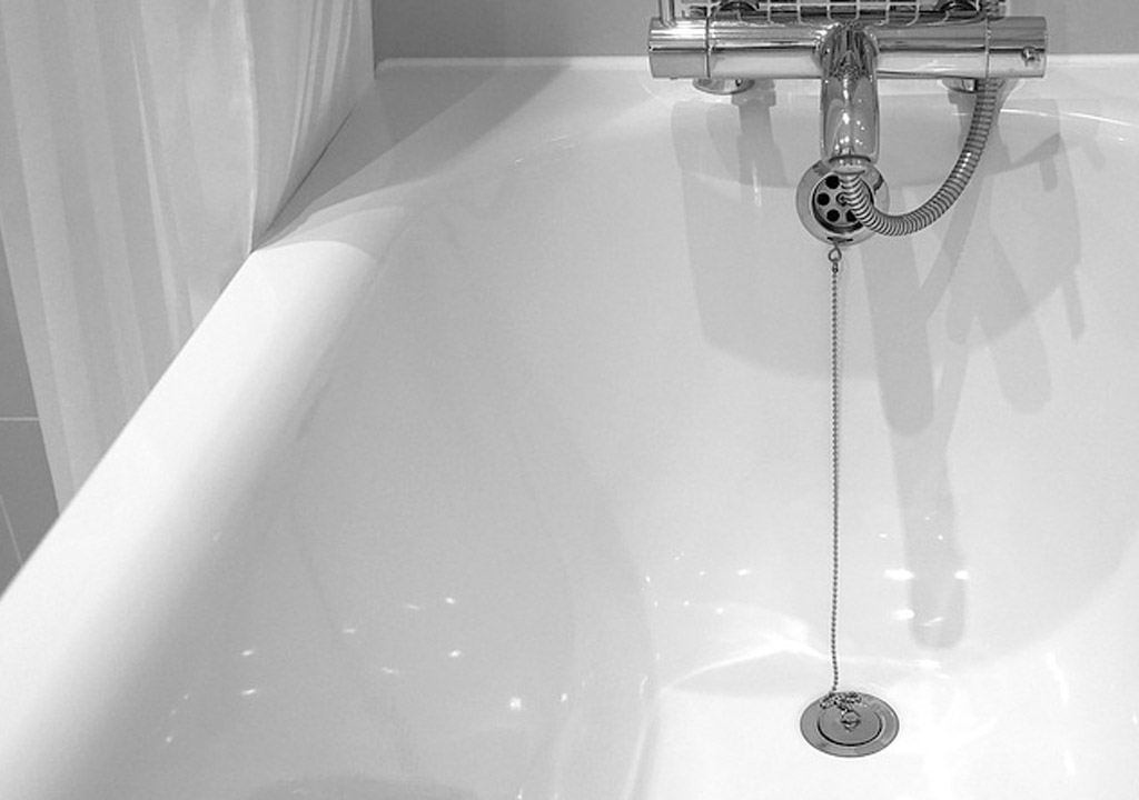 Demystifying Myths About Tub Refinishing